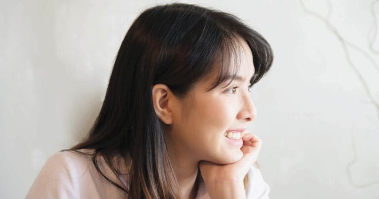 Face Care Faceoff: Hydrafacial VS Microdermabrasion