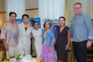 Audience all smiles during the Sofwave ambassador event