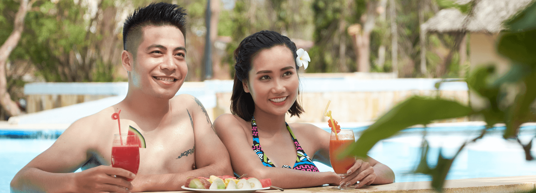Valentine’s Day Couples in Pool (1)